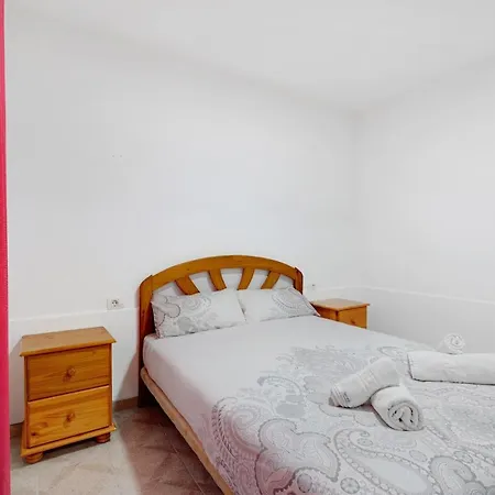 Cristianos - Emeterio Center - 5 Min Arona (Tenerife)