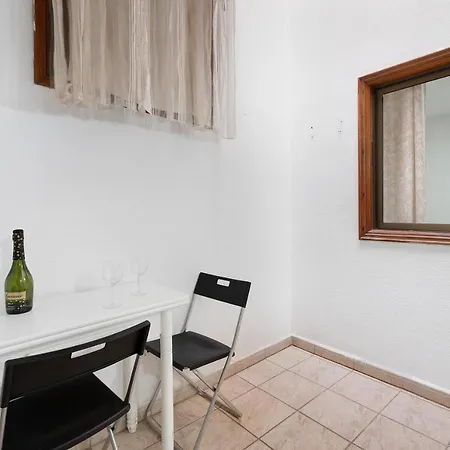Cristianos - Emeterio Center - 5 Min * Arona (Tenerife)
